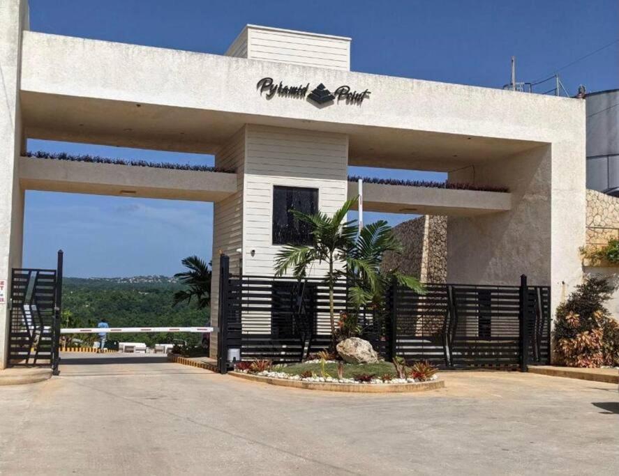 Villa Casa Bella Vista @ Pyramid Point Ocho Rios Esterno foto